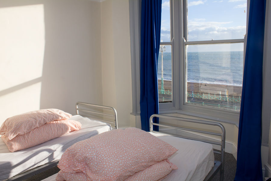 Live in Cleaning Staff Needed at busy Brighton Hostel! Hostel Jobs